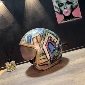 Urban Rider - vue du casque de moto peint Pop Art - Ilysha Design